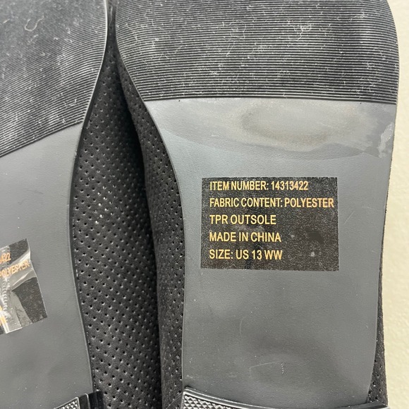 Torrid Women 13WW Black Perforated Slip On Loafer Flats 14313422 Chic Career New - Picture 11 of 12